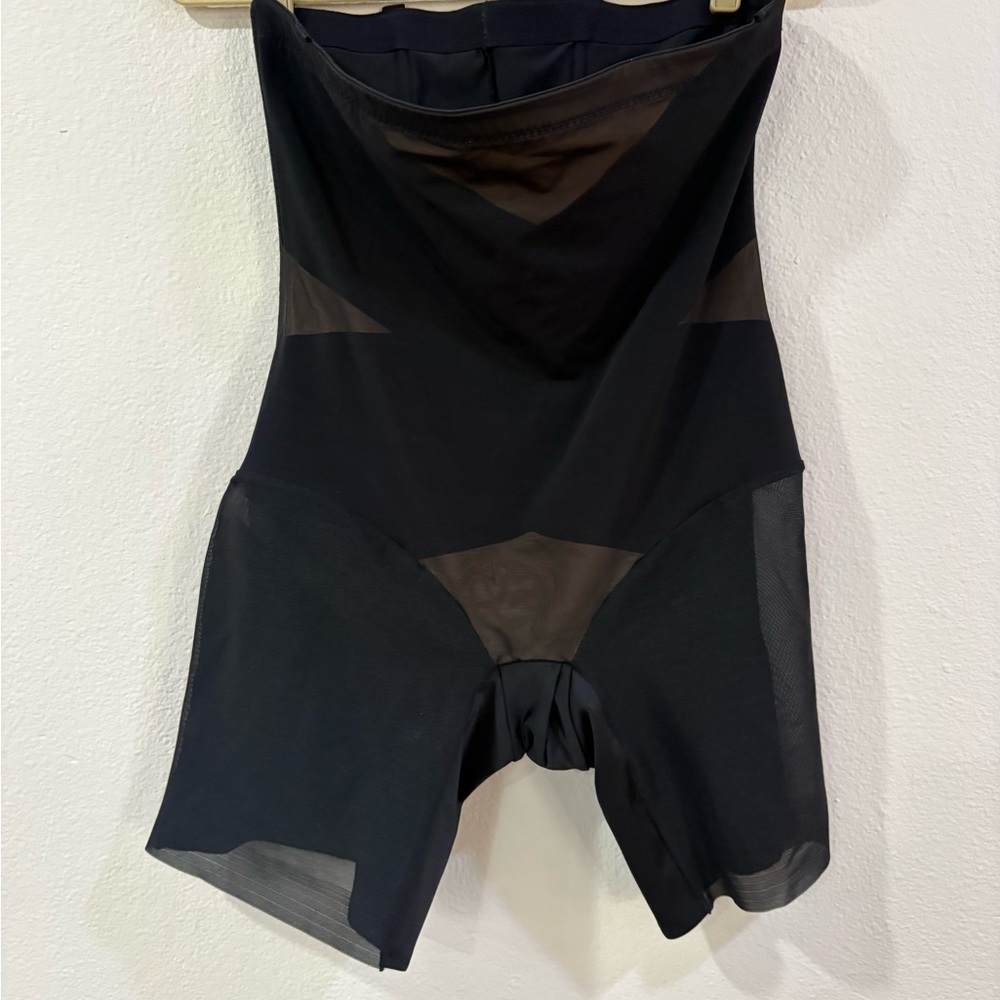 Honeylove Black Shapewear Torso and Thigh Bodysuit